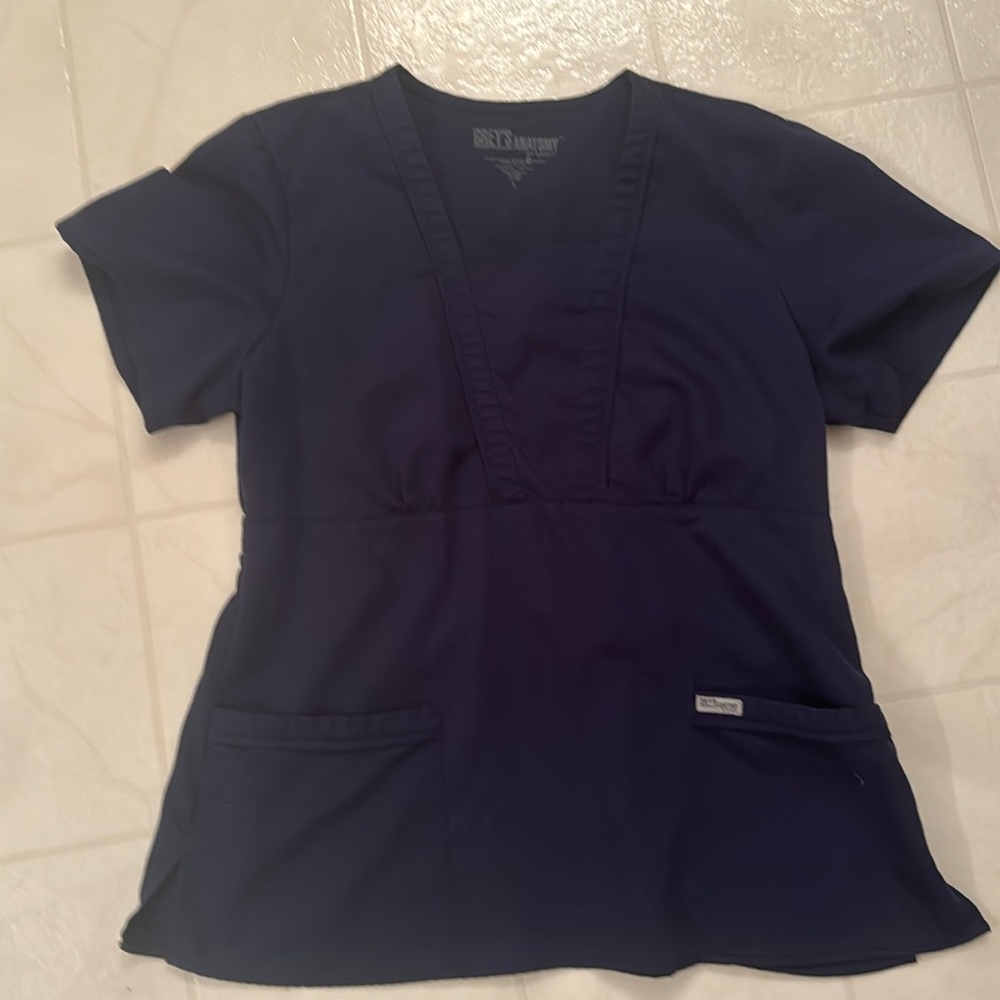 Women's navy Greys anatomy scrub top size L